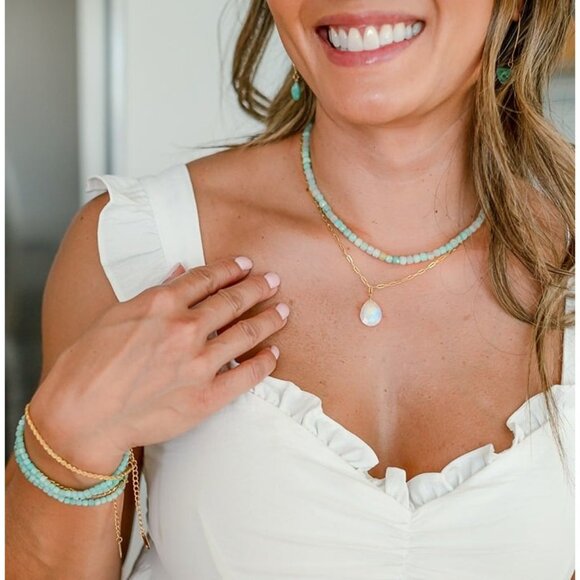 Rainbow Moonstone Pendant Necklace BEAUTIFUL Layering Necklace Gold WATERPROOF - Picture 9 of 9